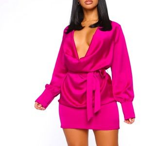 Elegant Fuchsia Mini Dress for Night Out 💕